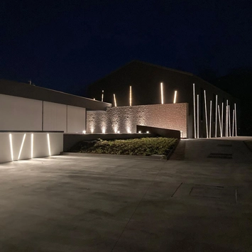 Illuminazione moderna e lampade su misura per un'azienda vinicola